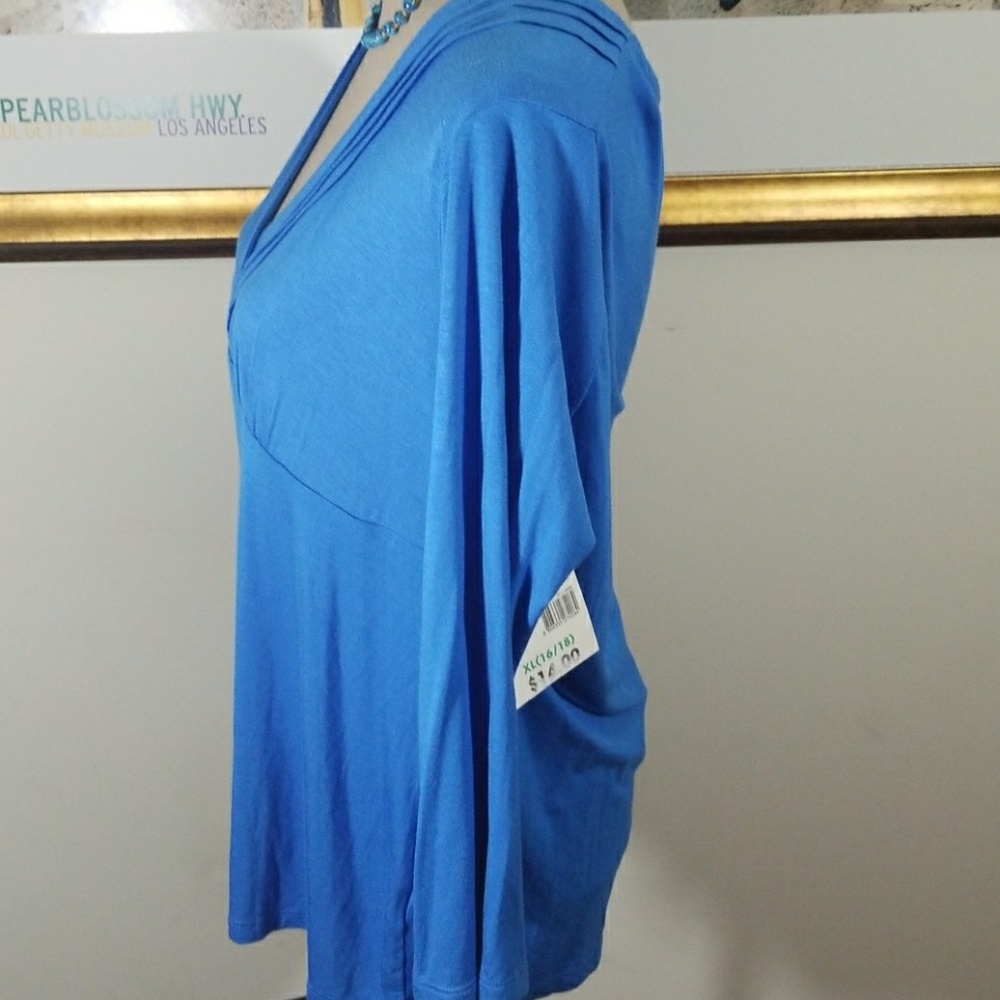 GEGRGE surplice blue top. Size XL - Picture 4 of 7